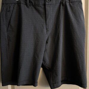 Hang Ten Men's Shorts Size 38 Tonal Charcoal Stripe Front & Back Pockets Zip
